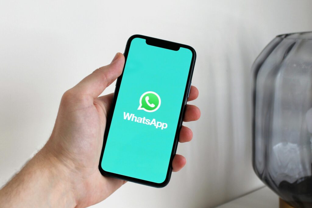 WhatsApp diventa a pagamento nel 2026? Tutto quello che devi sapere